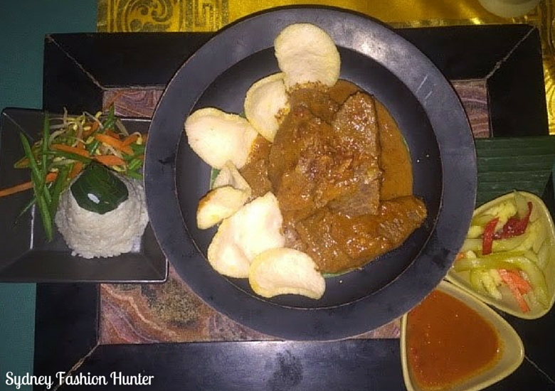 Bali Restaurants - Lei's Beef Rendang