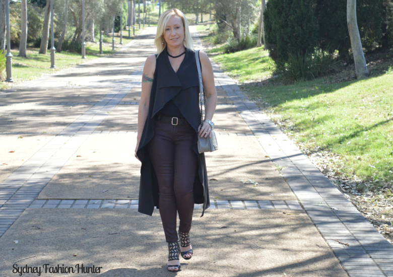 Sydney Fashion Hunter: Fresh Fashion Forum #28 SheIn Sleeveless Trench - Walking