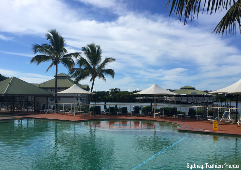 Sydney Fashion Hunter: Novotel Twin Waters Review - Pool
