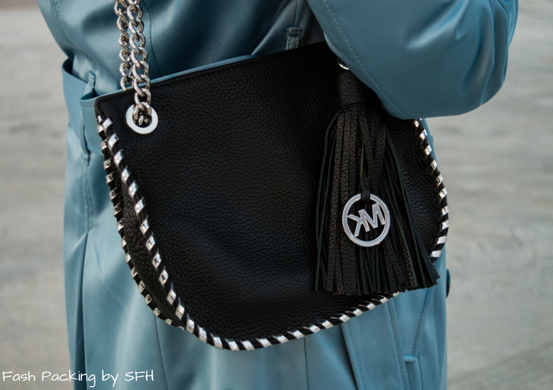 Fash Packing by Sydney Fashion Hunter: Black, White & Blue: Fresh Fashion Linkup 52 - Michael Kors Bag