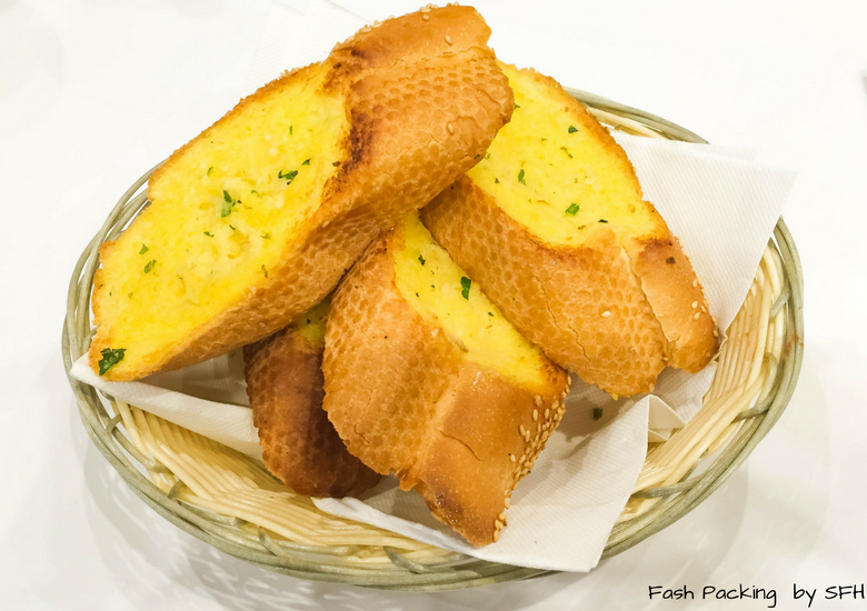 Fash Packing by SFH: Mercadante Wood Fired Pizzeria Melbourne - Garlic Bread