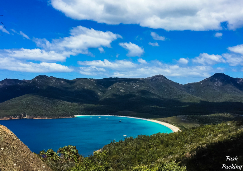 Fash Packing: Wineglass Bay Cruises Exclusive Sky Lounge Experience - Viewpoint