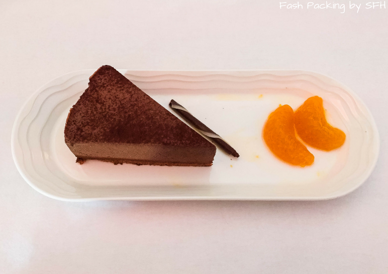 Fash Packing by SFH: Emirates A380 First Class Review EK419 Auckland to Sydney - Chocolate Mousse