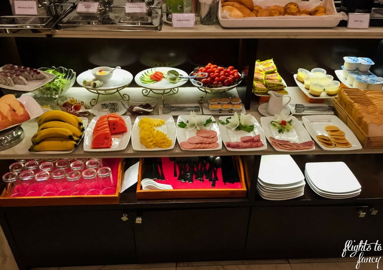 Flights To Fancy: Hanoi Glance Hotel Review - Breakfast Buffet