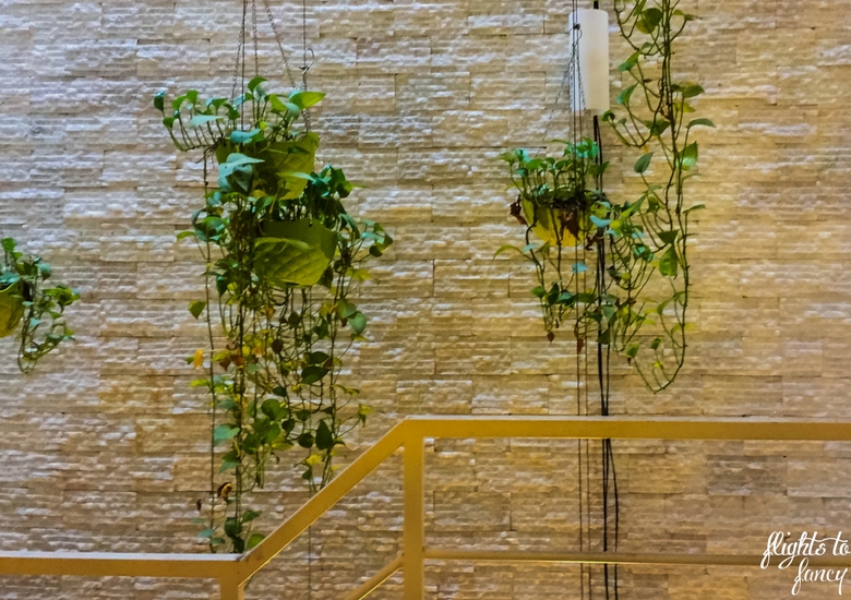 Flights To Fancy: Hanoi Glance Hotel Review - Hallway