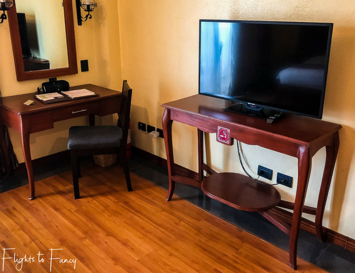Where To Stay In Coron: Desk and TV at our accommodation in Coron - Sunlight Guest Hotel