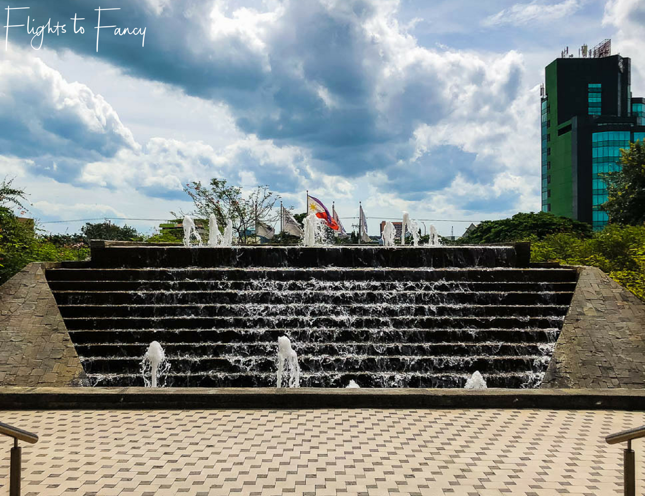 Hotel near SM Cebu City - Radisson Blue Cebu Front Waterfall by Flights to Fancy