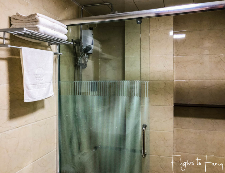 Finding Hotels In El Nido Philippines: One El Nido Suite Shower