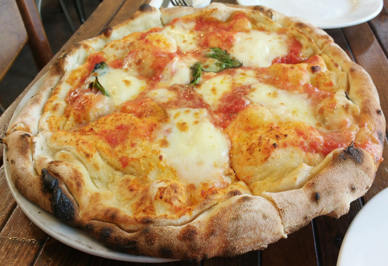 Worlds Best Pizzas: Pizzeria Via Mercanti Toronto Canada