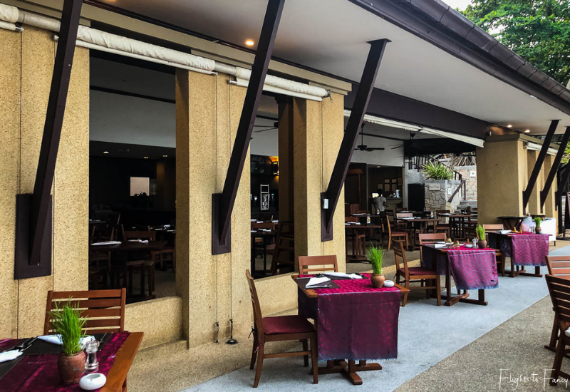 Outdoor seating Sabai Restaurant @ Impiana Resort Chaweng Noi