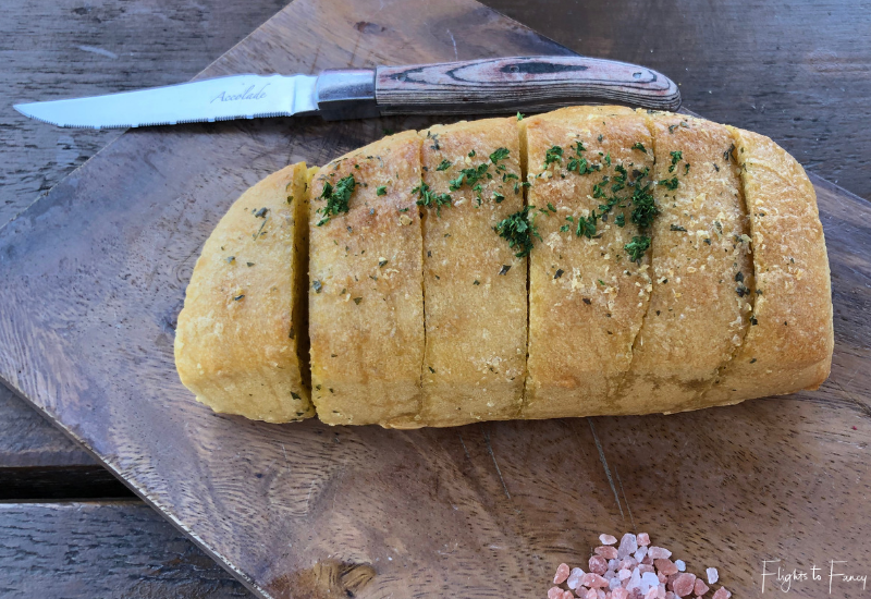 Te Anau Restaurants: The Moose Garlic Bread