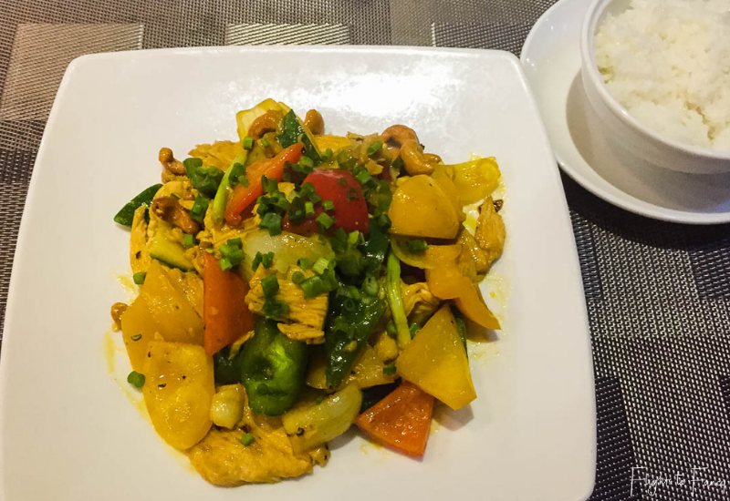 Where To Eat In Hoi An: Chicken Stir Fry Sincerity Restaurant